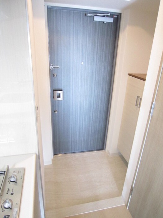 物件内観写真15　(玄関)