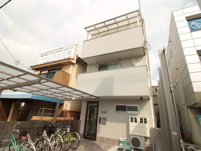 物件外観写真1　(外観写真)