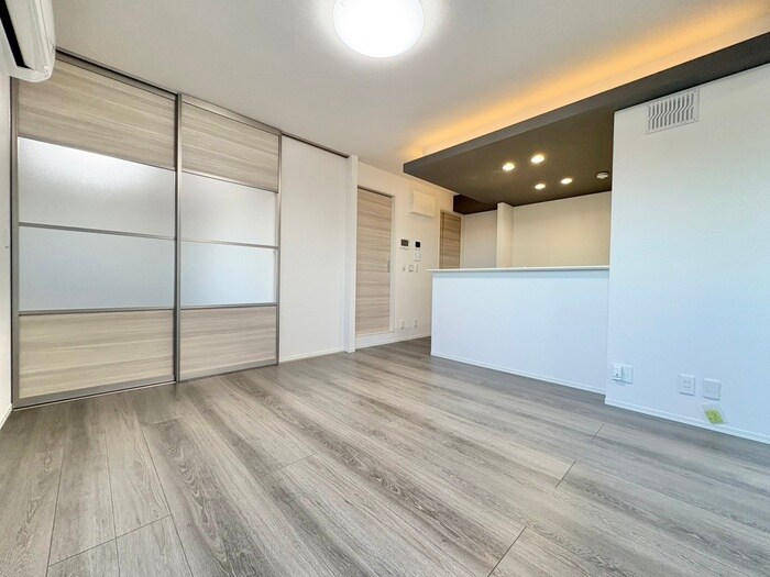 物件内観写真7　(居室)