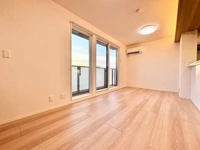 物件内観写真8　(居室)