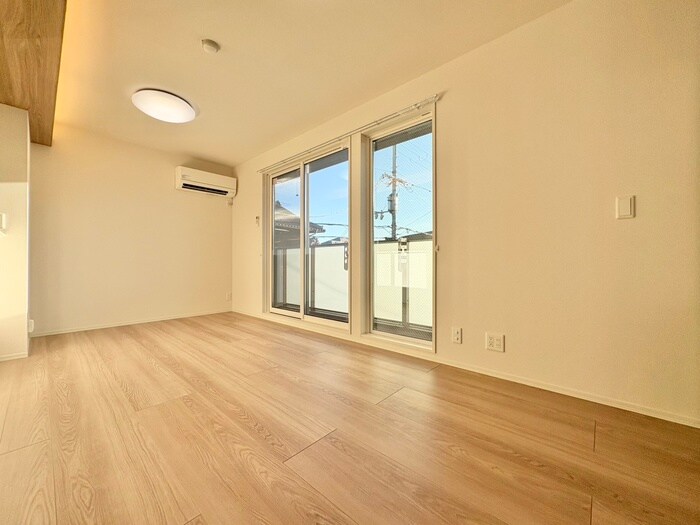 物件内観写真8　(居室)