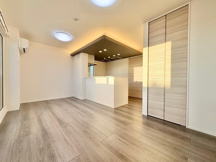 物件内観写真8　(居室)