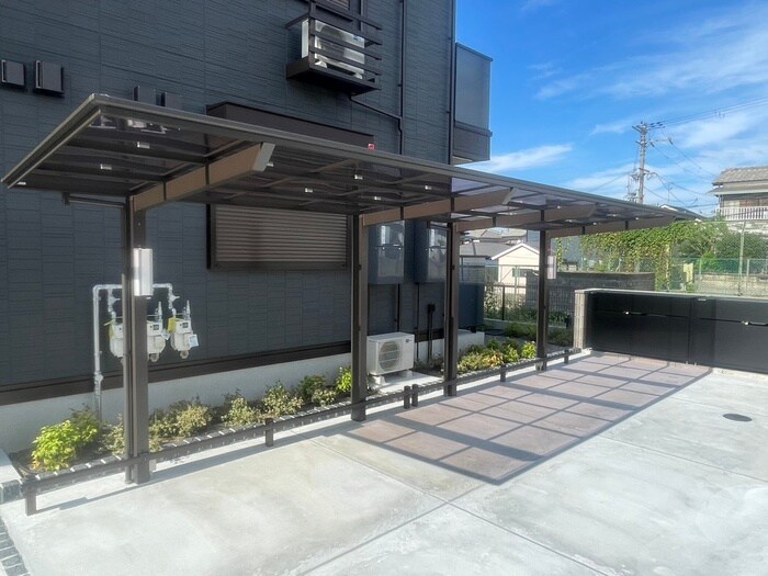 グランヴェールⅥの駐輪場