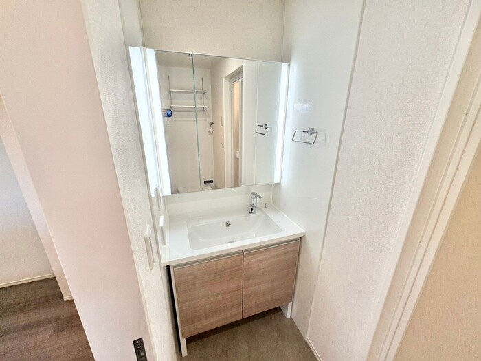 物件内観写真12　(洗面)