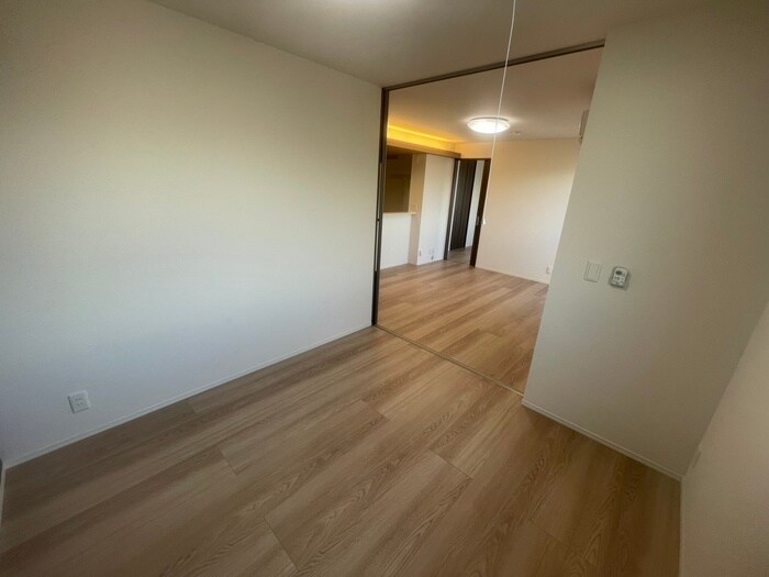 物件内観写真16　(居室)