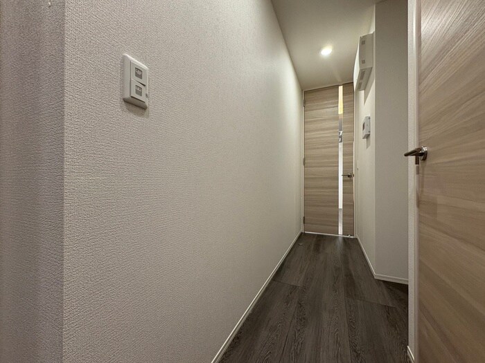 物件内観写真16　(廊下)