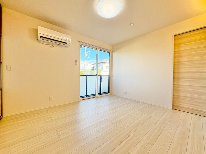 物件内観写真17　(居室)