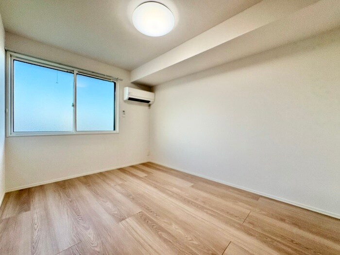 物件内観写真18　(居室)