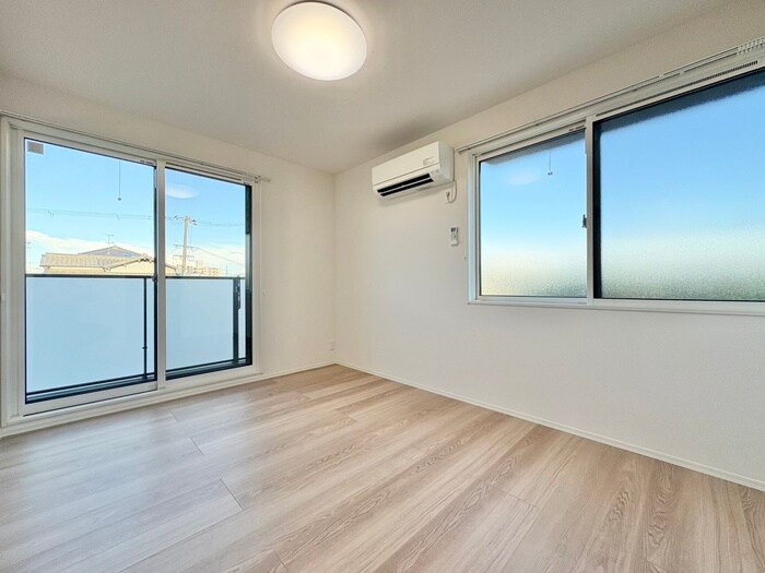 物件内観写真18　(居室)