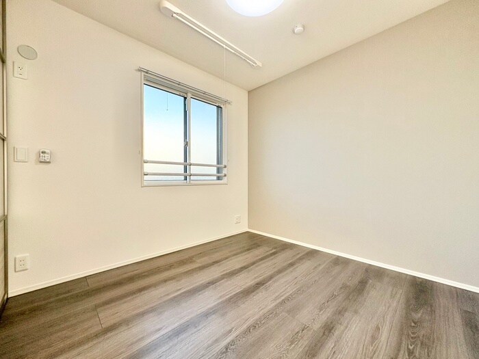 物件内観写真18　(居室)