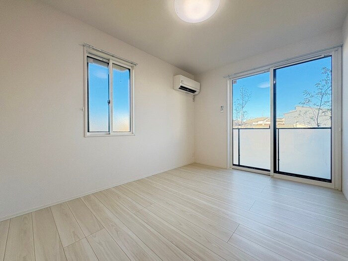 物件内観写真19　(居室)