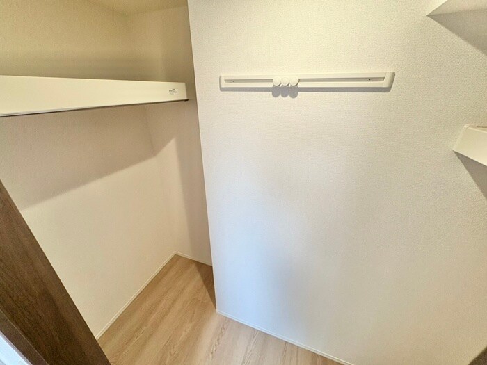 物件内観写真19　(収納)