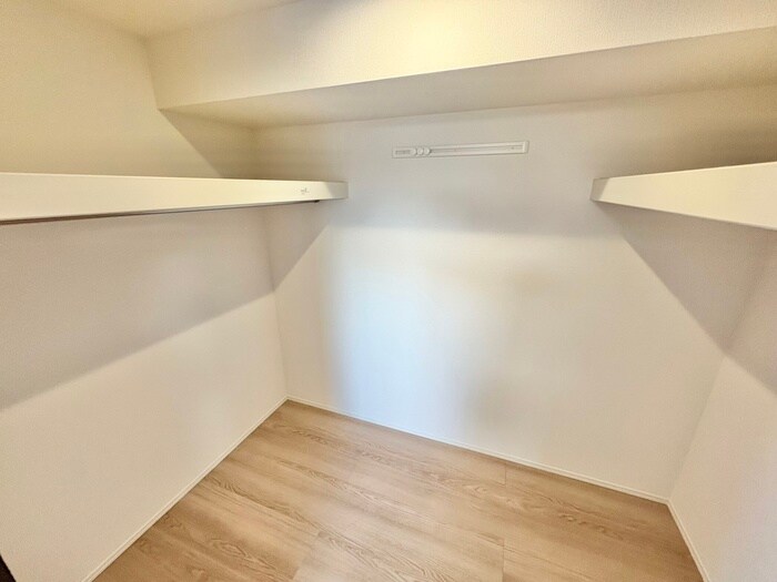 物件内観写真20　(収納)