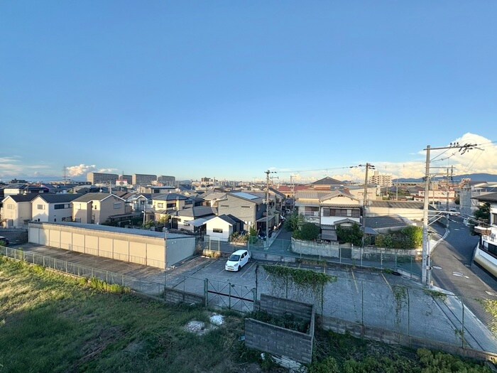 物件内観写真21　(室内からの展望)