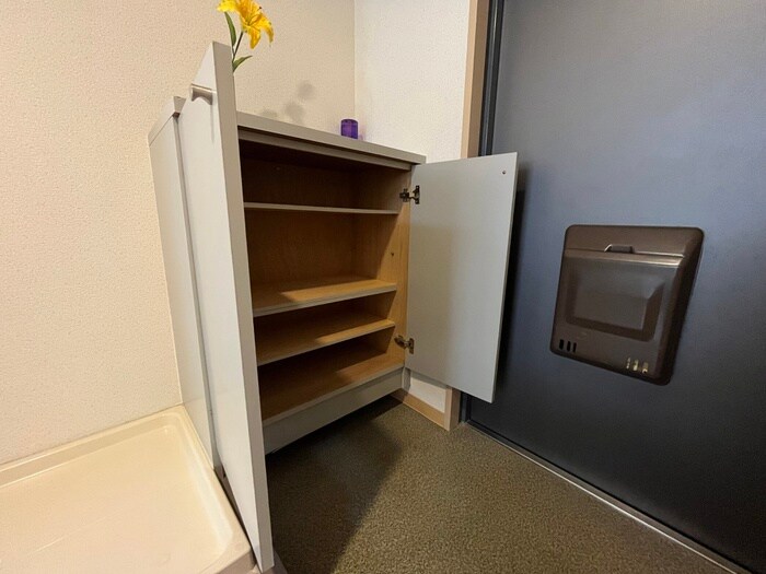 物件内観写真16　(靴箱)