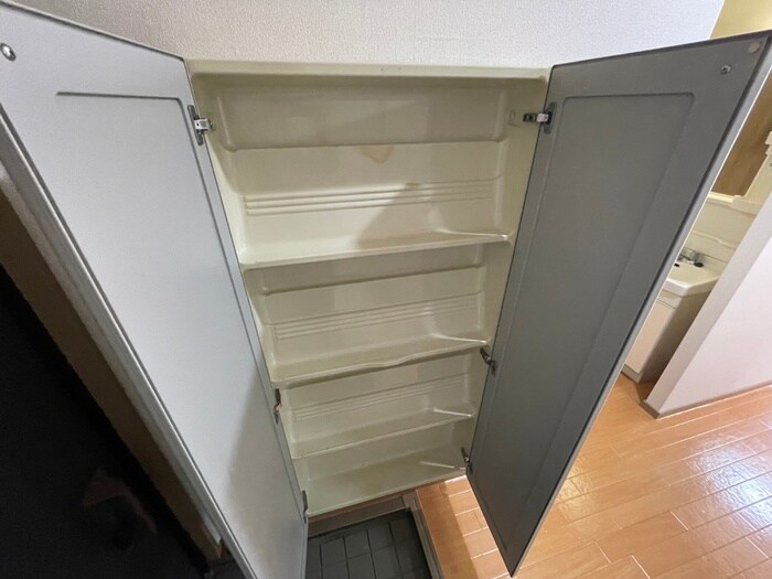 物件内観写真19　(靴箱)