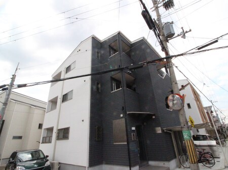 シティコート八尾　EAST外観写真