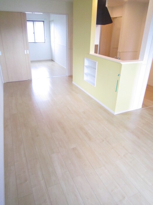 物件内観写真8　(居室)