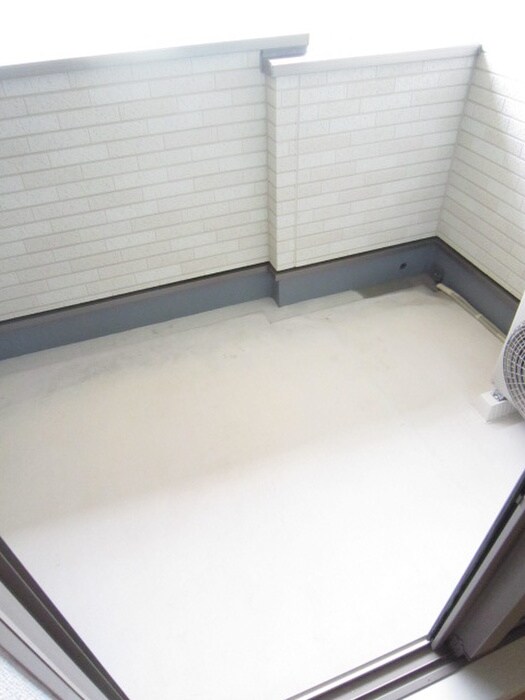 物件内観写真12　(ベランダ・バルコニー)