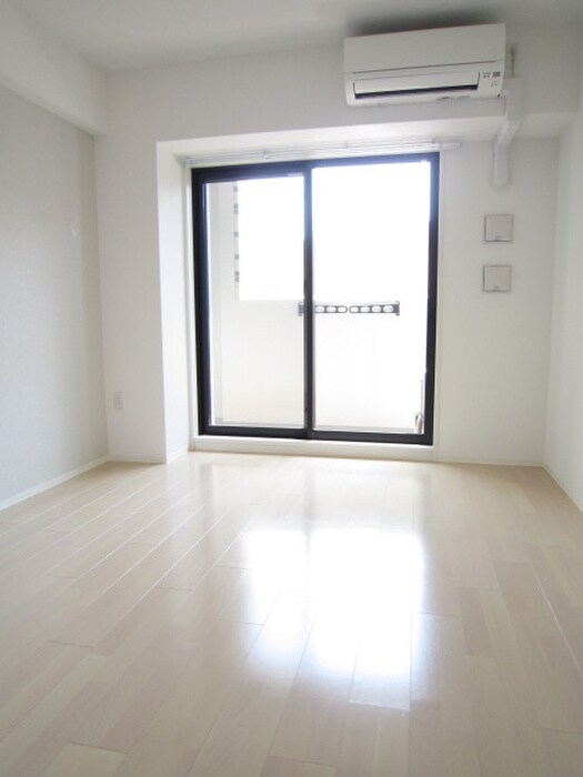 物件内観写真11　(居室)