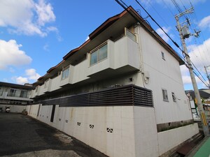 コ－ポ柳本２外観写真