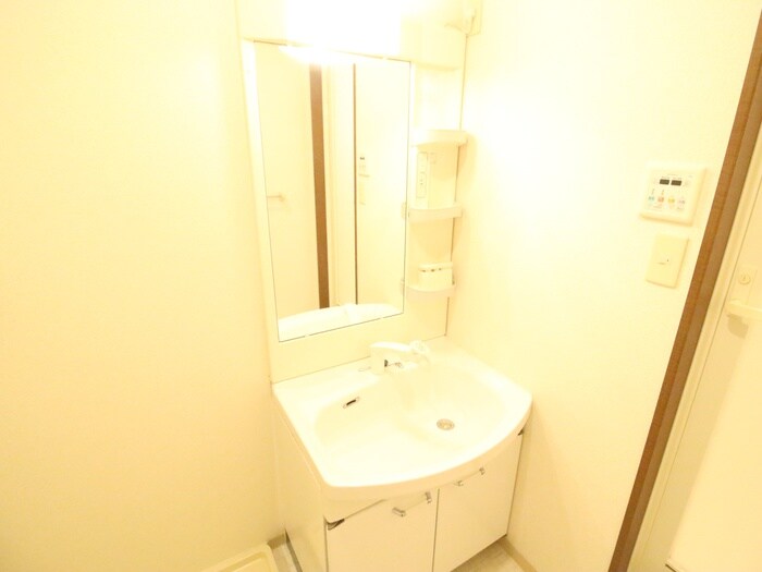 物件内観写真10　(洗面)