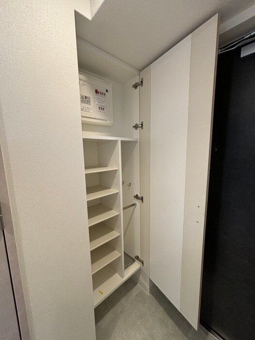 物件内観写真9　(靴箱)