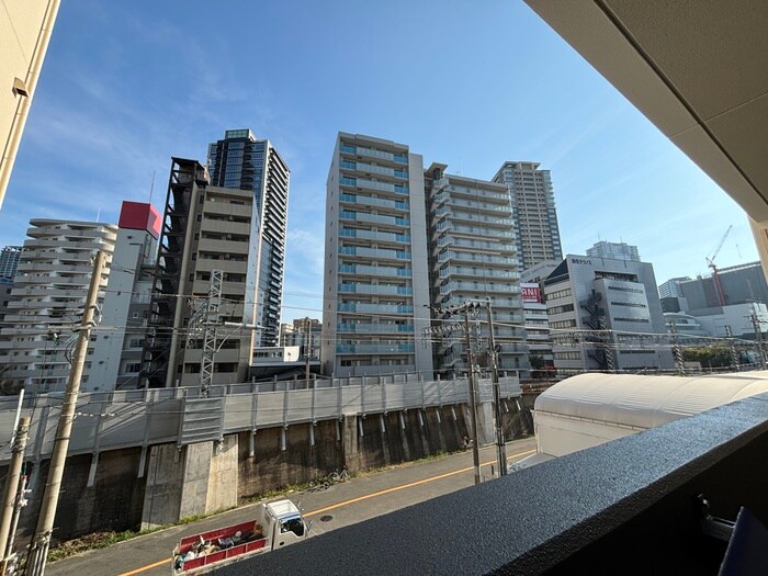 物件内観写真22　(室内からの展望)