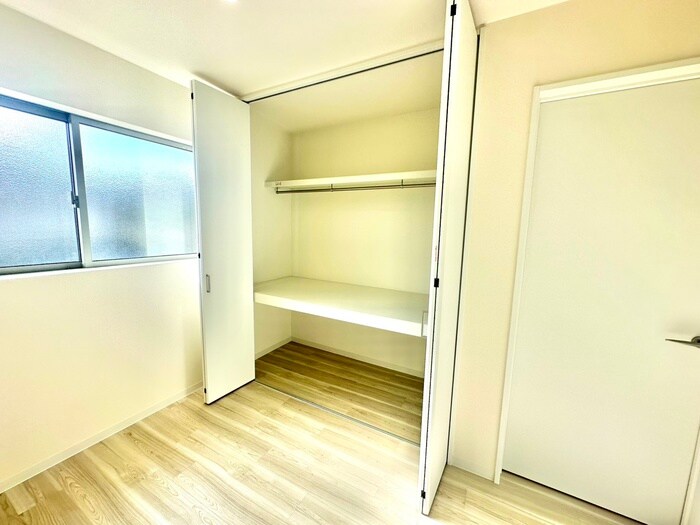 物件内観写真11　(収納)