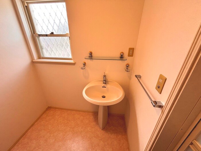 物件内観写真5　(洗面)