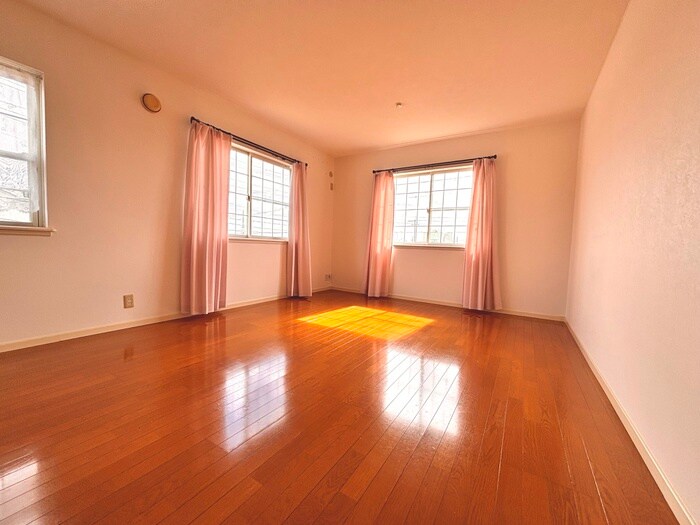 物件内観写真11　(居室)