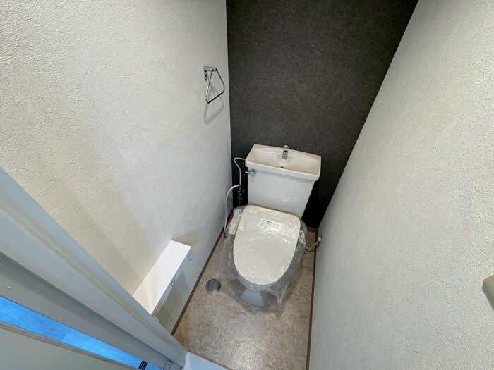 物件内観写真11　(トイレ)