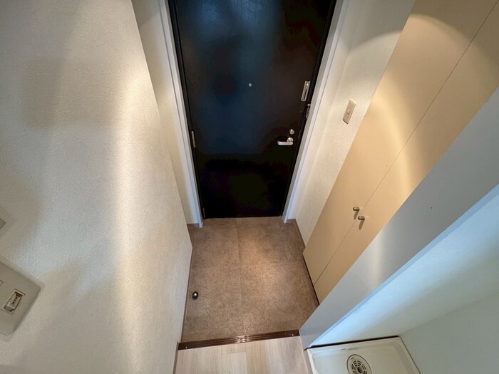 物件内観写真14　(玄関)