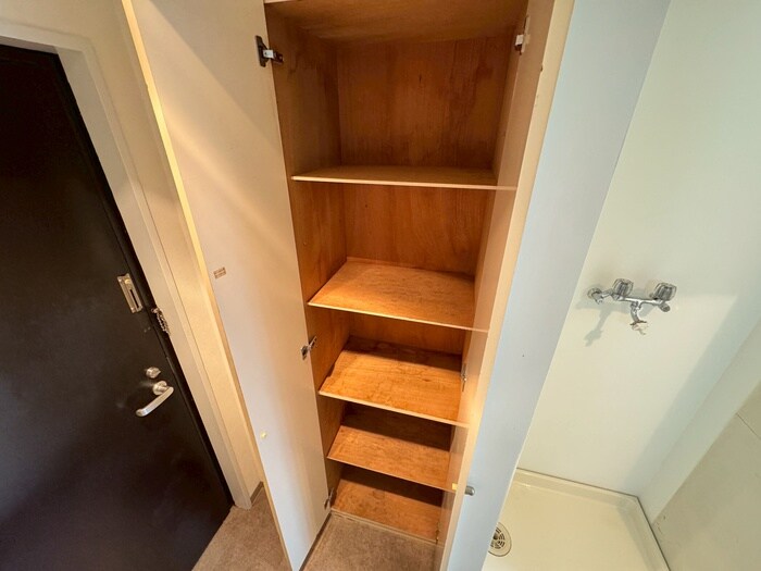 物件内観写真15　(靴箱)