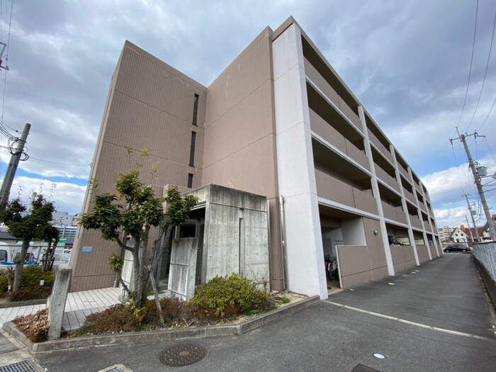 物件外観写真3　(外観写真)