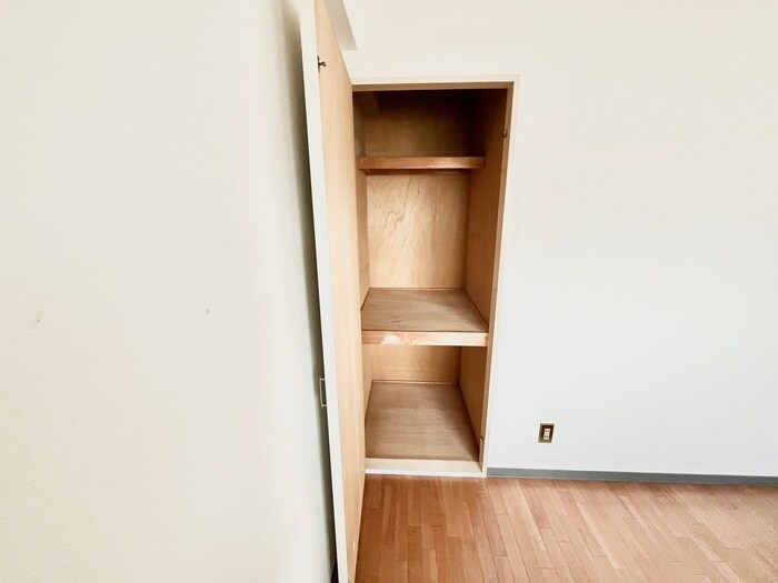 物件内観写真14　(収納)