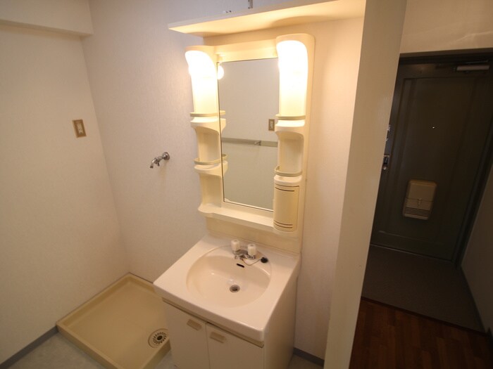 物件内観写真15　(洗面)