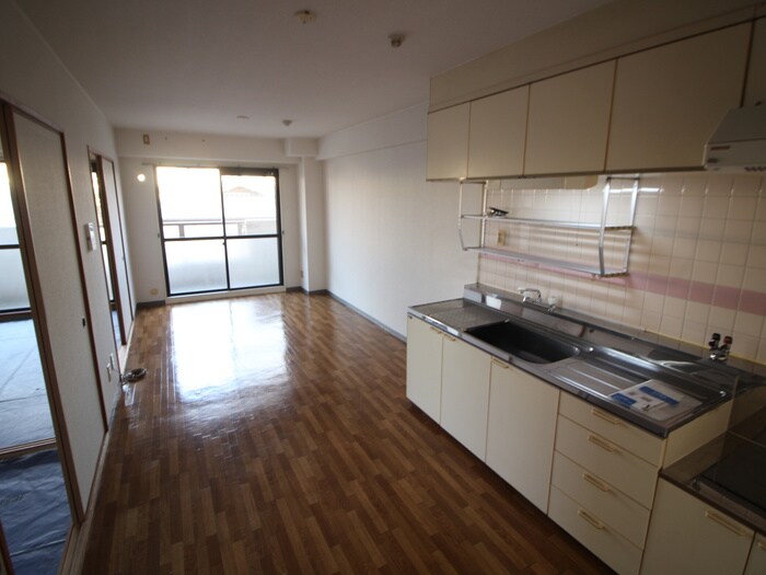 物件内観写真18　(居室)