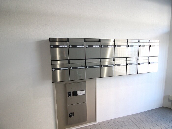 物件外観写真4　(建物設備)