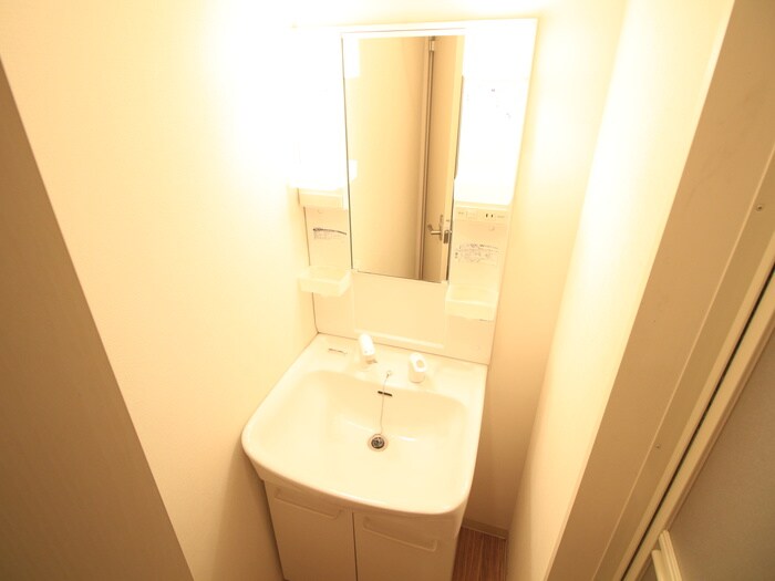 物件内観写真11　(洗面)