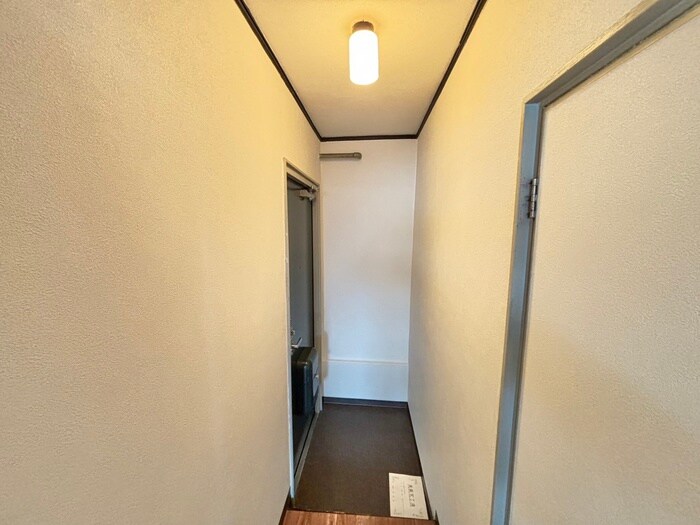 物件内観写真20　(玄関)