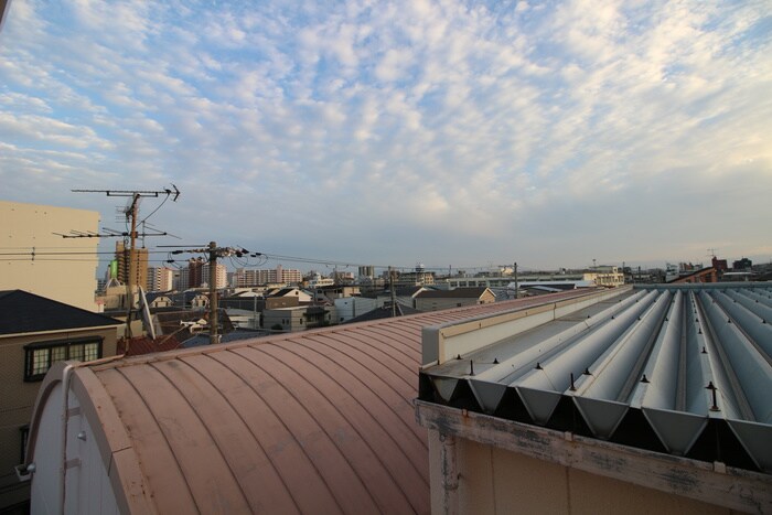 物件内観写真22　(室内からの展望)