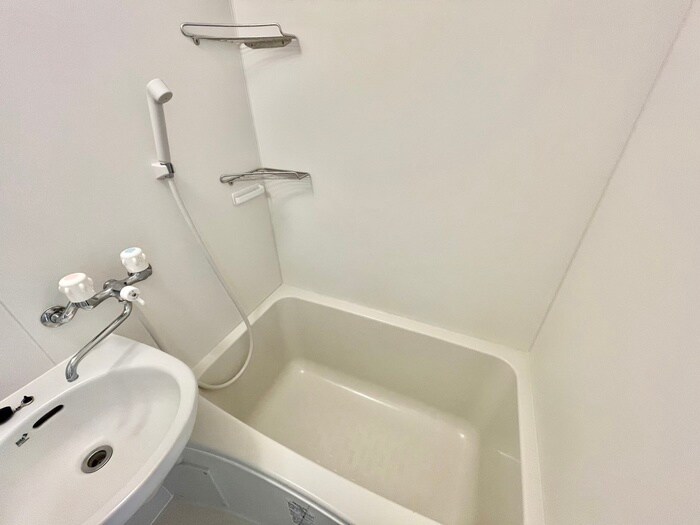 物件内観写真10　(バス／シャワールーム等)