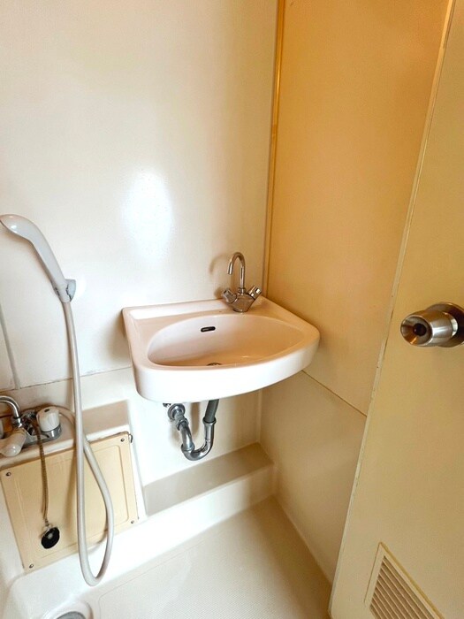 物件内観写真11　(洗面)