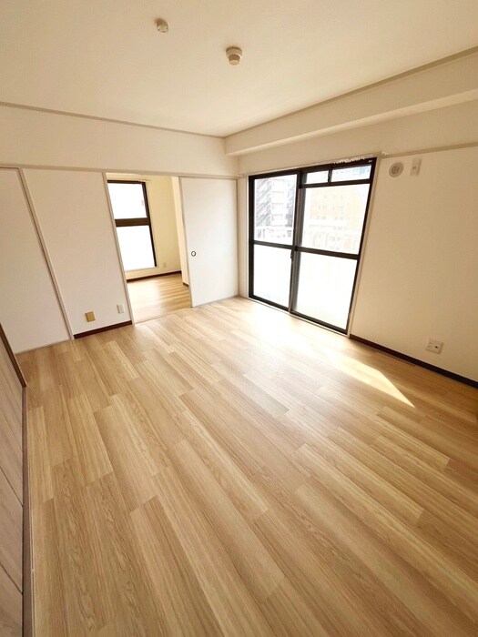 物件内観写真21　(居室)