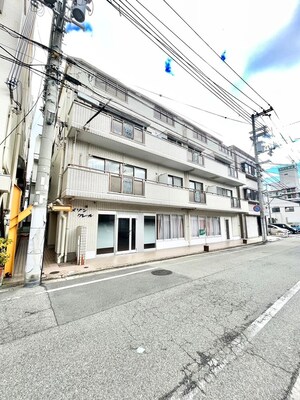 メゾンクレ－ル外観写真