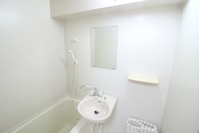 物件内観写真12　(洗面)