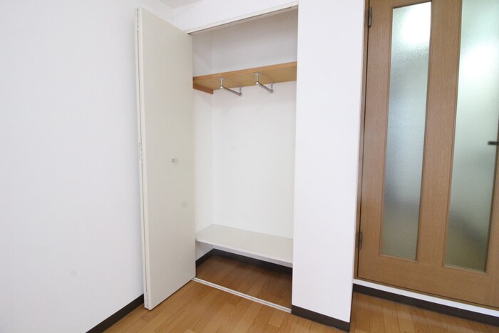 物件内観写真13　(収納)