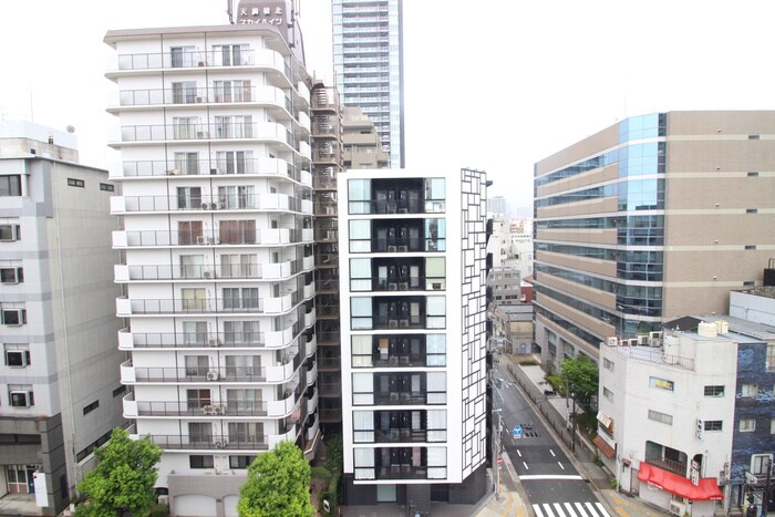 物件内観写真16　(室内からの展望)