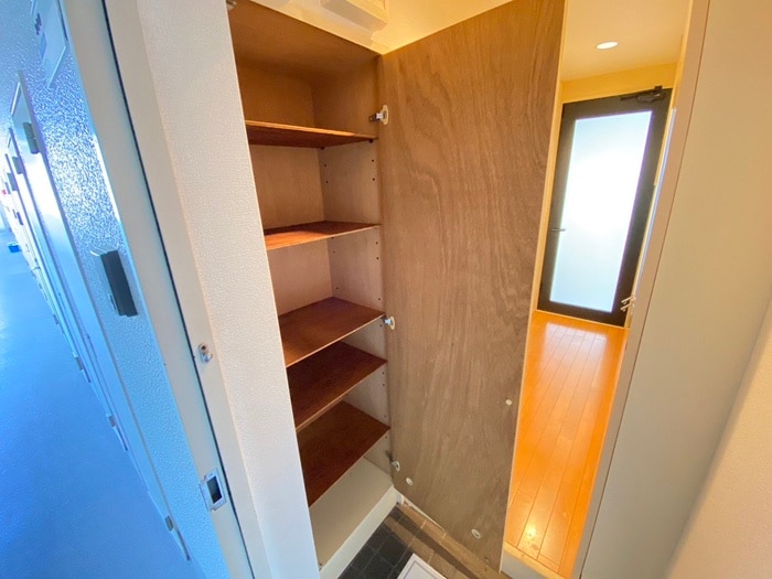 物件内観写真8　(靴箱)